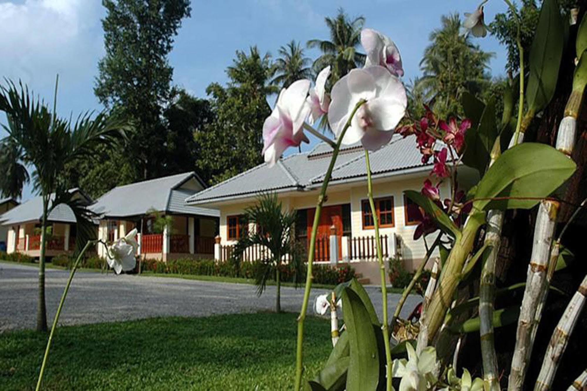 Apple Bungalows Bang Saphan Exterior foto